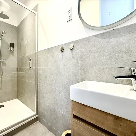 Escapade Parisienne A - Sejour Confortable Et Chic Reims